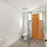 3 bedroom apartments for rent Bathroom